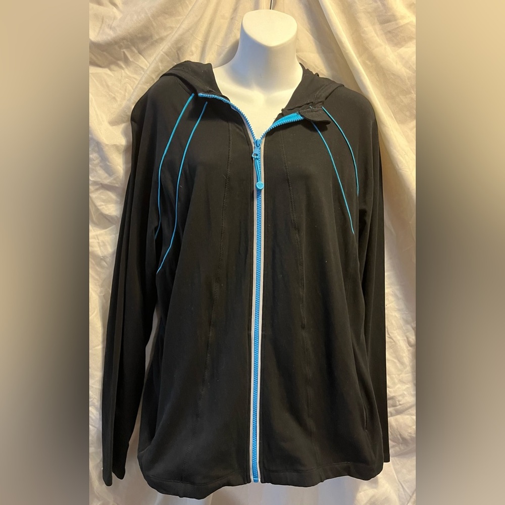 Love Activewear jacket with hood Black size 14/16